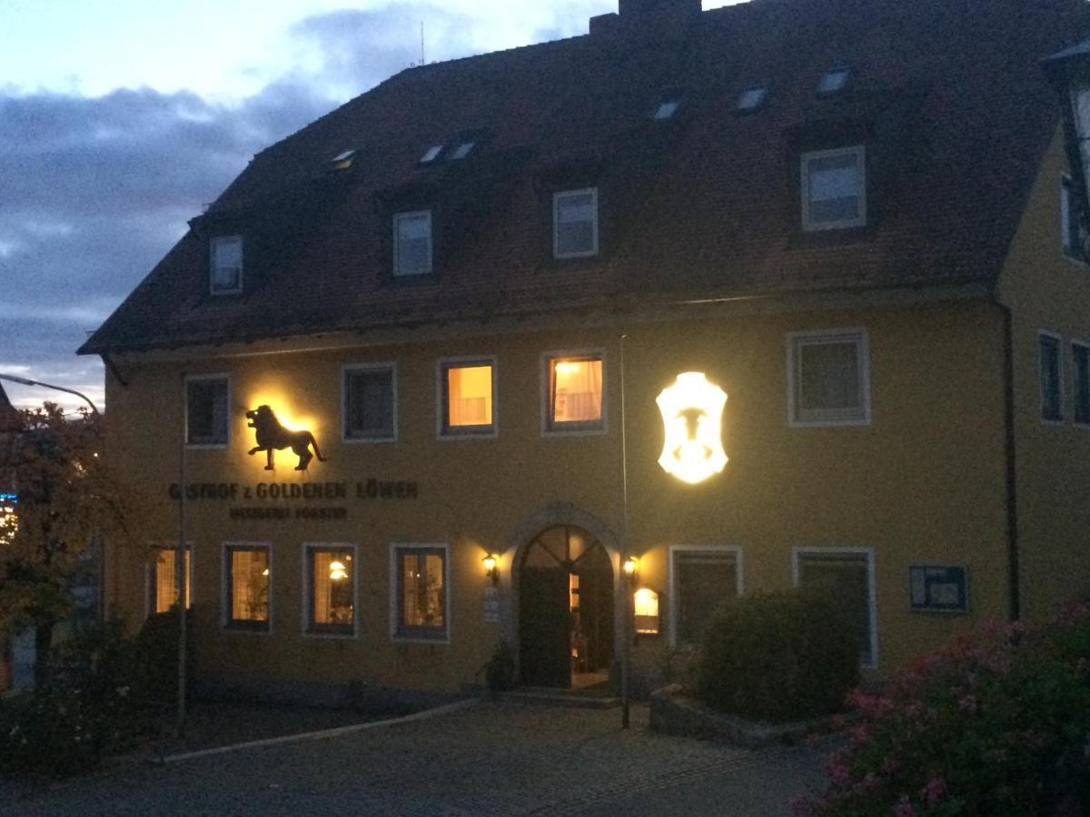 Landgasthof Zum Goldenen Loewen Moosbach  Dış mekan fotoğraf